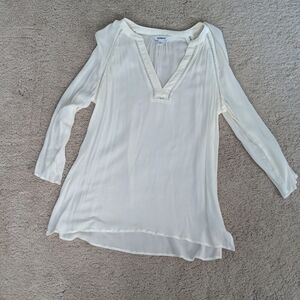 Express Cream V-Neck Women's Tunic